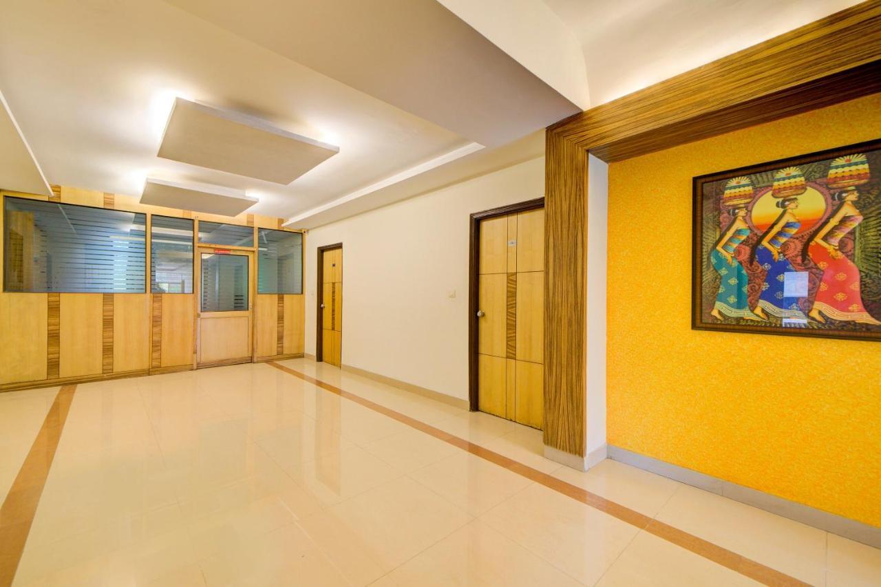 Capital O 39451 Swiss Hotel Gstaad Hyderabad Exterior photo