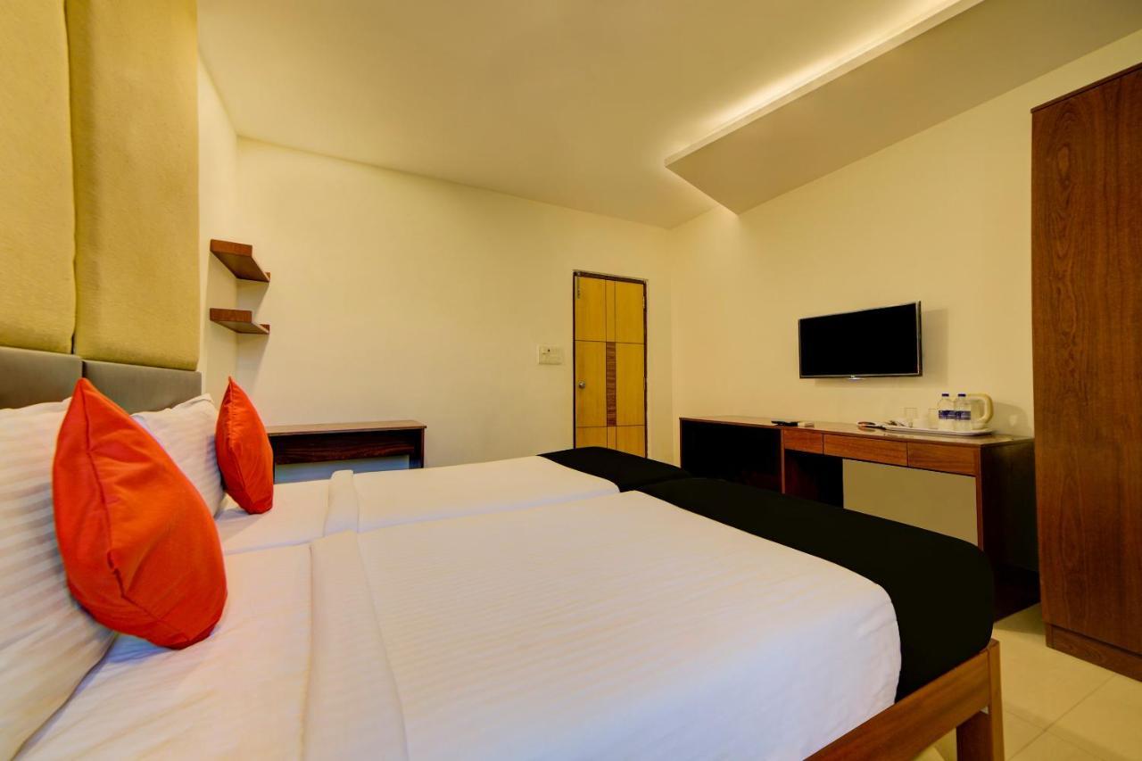 Capital O 39451 Swiss Hotel Gstaad Hyderabad Exterior photo