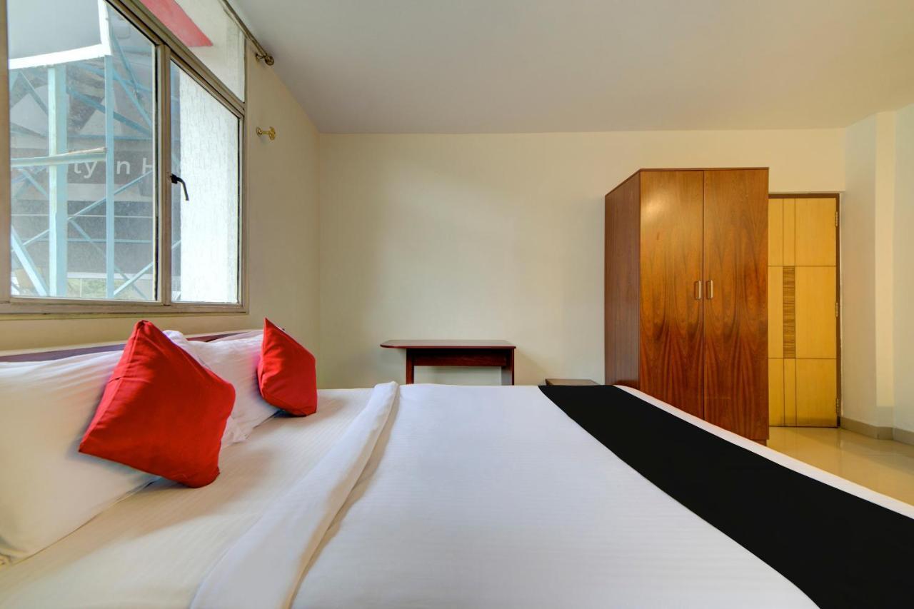 Capital O 39451 Swiss Hotel Gstaad Hyderabad Exterior photo